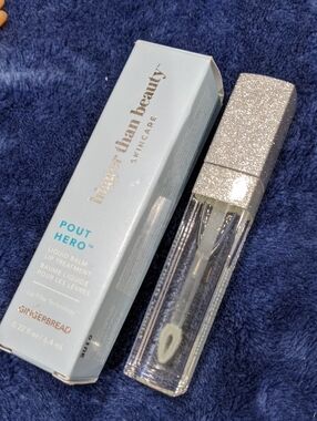 Pout Hero™ Liquid Balm Lip Treatment